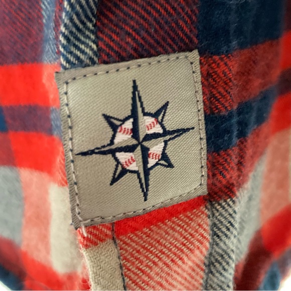 Mariner’s x Gonzaga Bulldog’s Flannel - Picture 5 of 5